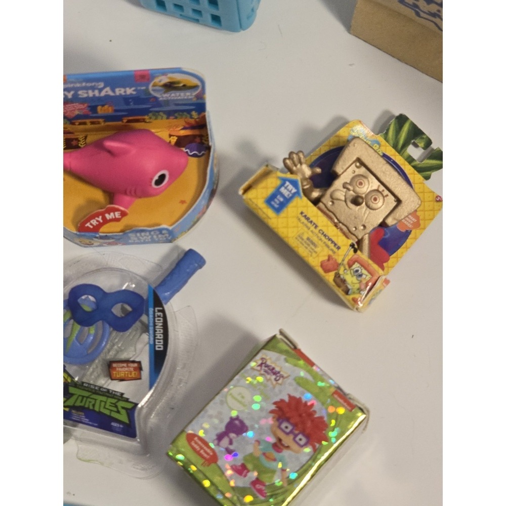 Shopkins 49 Piece Collectible Toy Grocery Mixed Lot Miniatures Figures Bundle - Picture 11 of 13